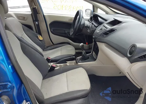 2011 Ford Fiesta S z USA, uszkodzony, nr VIN 3FADP4AJ3BM141811